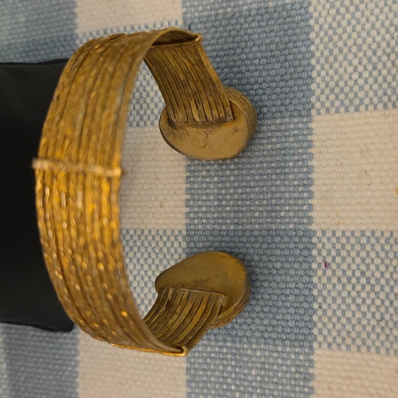 Cuff Bracelet Lindo Theme (Read Description) - Picture 5 of 8